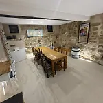 Casa Brillantes Completa Semesterbostad Ayerbe