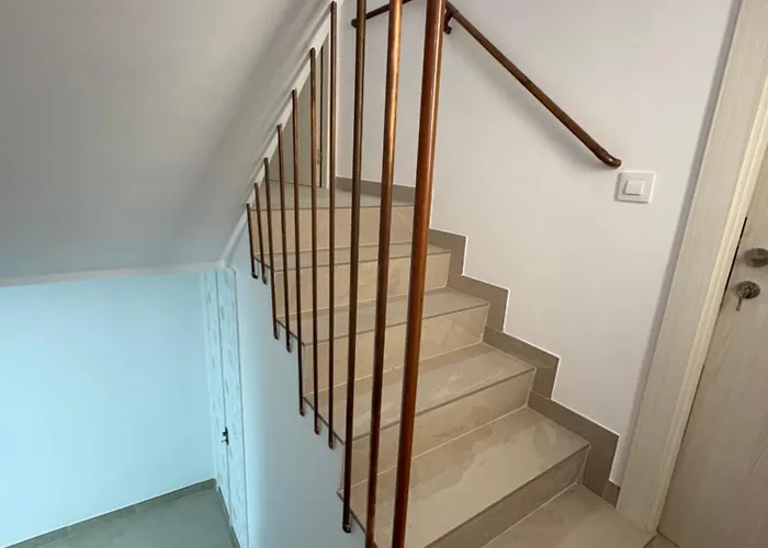 Casa Brillantes Completa * Ayerbe